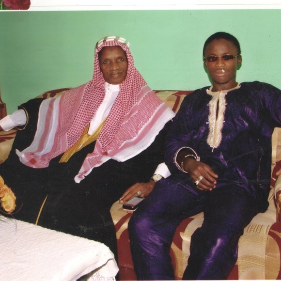 Meet your Posher, Sanogo - Picture 1 of 1